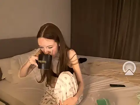 Aliniasky online show from 09/29/25, 08:24