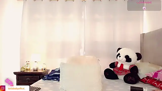 taniababy online show from 04/07/26, 01:00