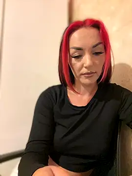 Snapshot of MeganFoxiy chatting on 09/22/25, 03:19 MeganFoxiy online show from 09/22/25, 03:19