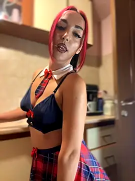 Snapshot of MeganFoxiy chatting on 10/09/25, 04:54 MeganFoxiy online show from 10/09/25, 04:54