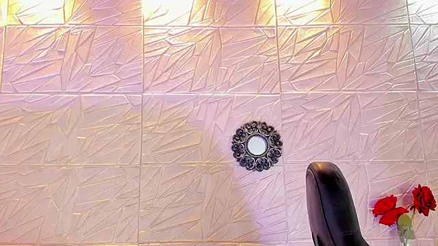 Snapshot of Gaviluc_ chatting on 03/19/25, 01:51 Gaviluc online show from 03/19/25, 01:51