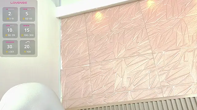 Snapshot of Gaviluc_ chatting on 11/13/25, 10:25 Gaviluc online show from 11/13/25, 10:25