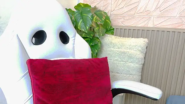 Gaviluc  online show from 03/28/26, 12:27