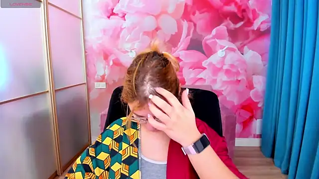 AngelinaLow online show from 02/13/26, 06:31