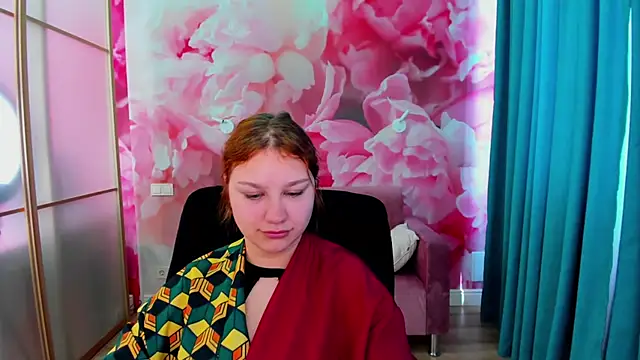 Snapshot of AngelinaLow chatting on 05/11/26, 11:27 AngelinaLow online show from 05/11/26, 11:27