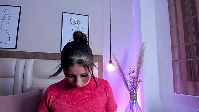 BeckyVidal online show from 12/18/25, 06:14