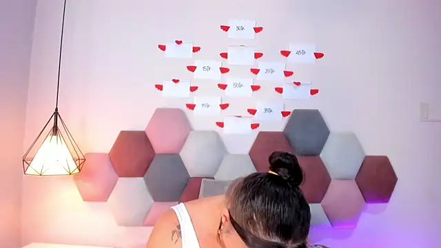 BeckyVidal online show from 02/18/26, 06:26