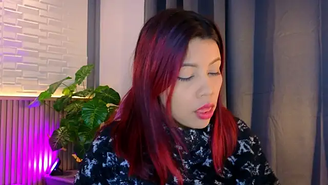 TiffanyWalk online show from 11/10/25, 10:47