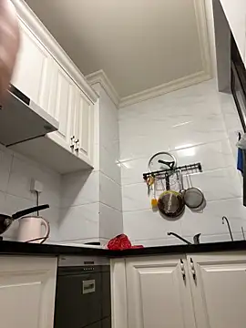 Snapshot of aa520uv chatting on 09/29/25, 01:38 aa520uv online show from 09/29/25, 01:38