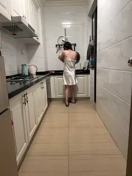 Snapshot of aa520uv chatting on 10/01/25, 02:23 aa520uv online show from 10/01/25, 02:23