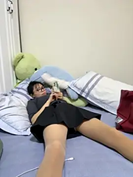 Snapshot of aa520uv chatting on 11/07/25, 10:59 aa520uv online show from 11/07/25, 10:59