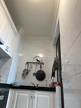 aa520uv online show from 04/17/26, 02:25