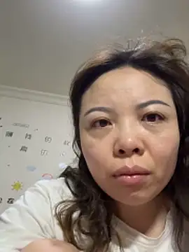 aa520uv online show from 04/19/26, 03:06