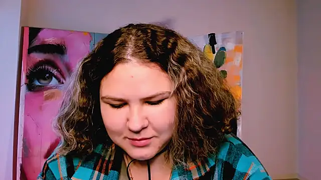 Snapshot of FlorenceAnderson chatting on 09/15/25, 09:20 FlorenceAnderson online show from 09/15/25, 09:20