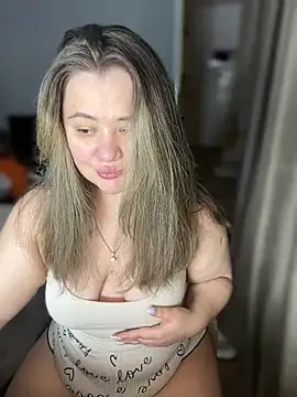 crazy ladya online show from 03/19/25, 08:55