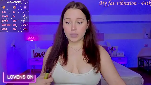 Cute kitty- online show from 11/07/25, 07:08