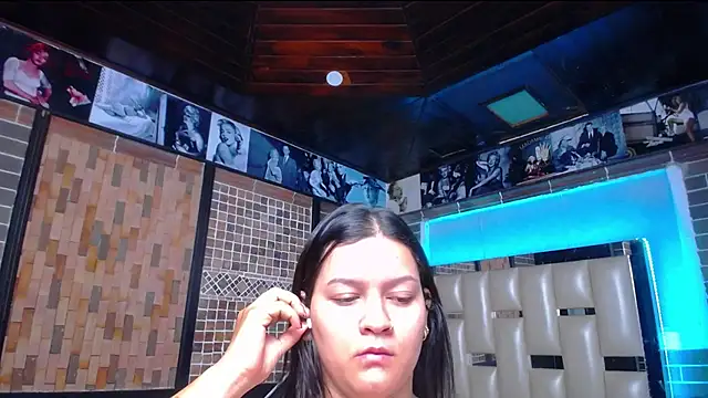 kriss sweetboobs10 online show from 10/02/25, 12:45