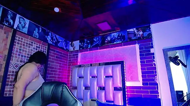 kriss sweetboobs10 online show from 03/30/26, 12:50