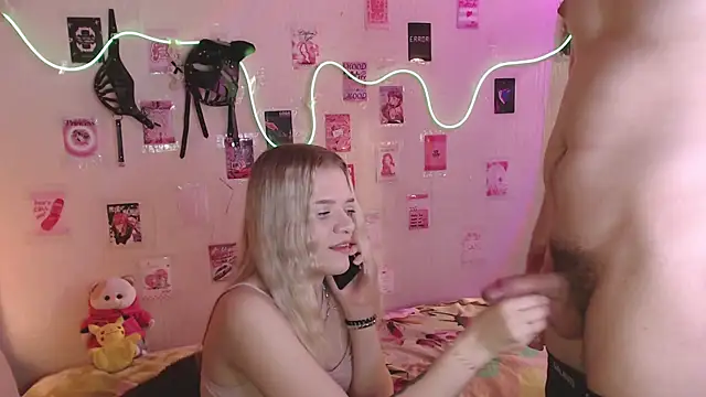 Snapshot of Your_Horny_Friends chatting on 10/11/25, 12:26 Your Horny Friends online show from 10/11/25, 12:26