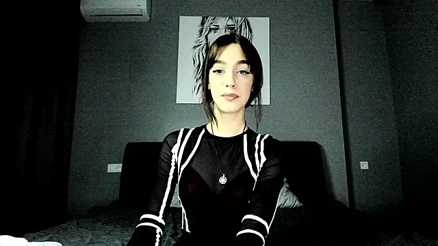 Elli Lourence online show from 03/13/25, 08:32