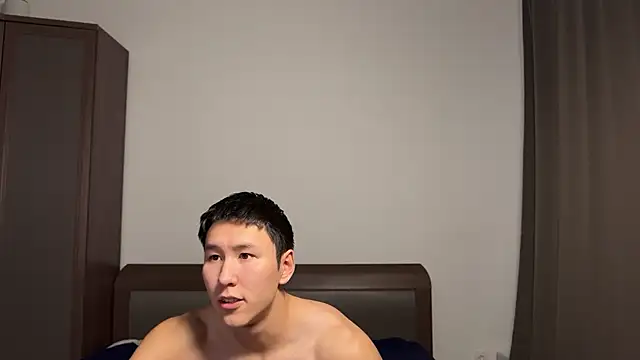 Snapshot of aliktasty chatting on 03/14/25, 02:52 aliktasty online show from 03/14/25, 02:52