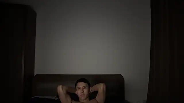 Snapshot of aliktasty chatting on 03/14/25, 05:57 aliktasty online show from 03/14/25, 05:57