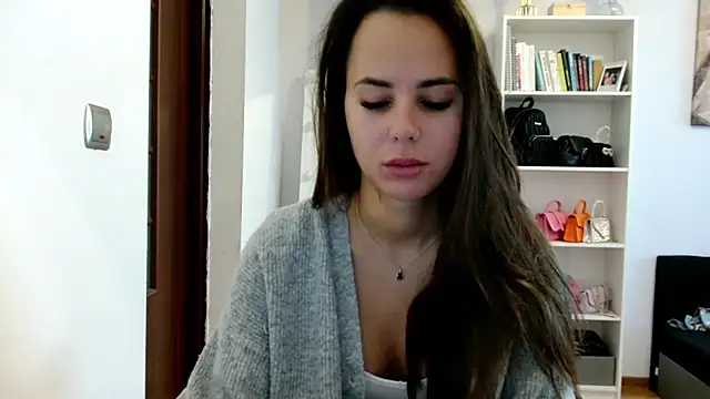 Snapshot of MayaJoy24 chatting on 09/25/25, 07:23 MayaJoy24 online show from 09/25/25, 07:23