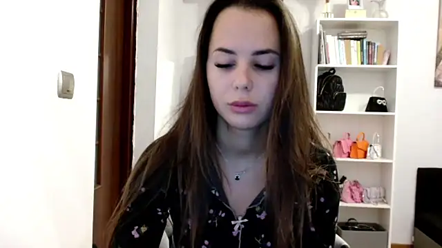 Snapshot of MayaJoy24 chatting on 10/12/25, 06:40 MayaJoy24 online show from 10/12/25, 06:40