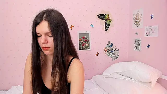 DevonaGrooms online show from 03/18/25, 09:42