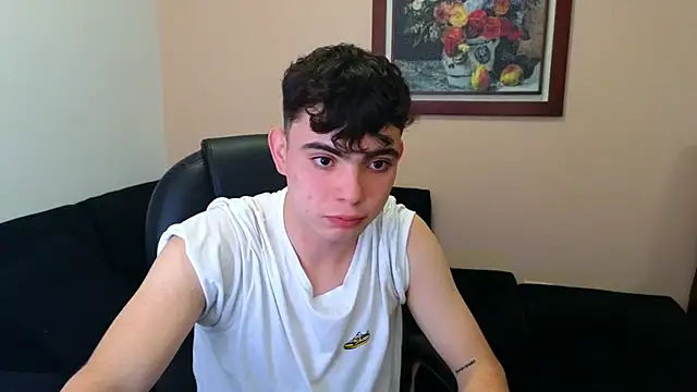 lukeboyce33 online show from 10/16/25, 10:22