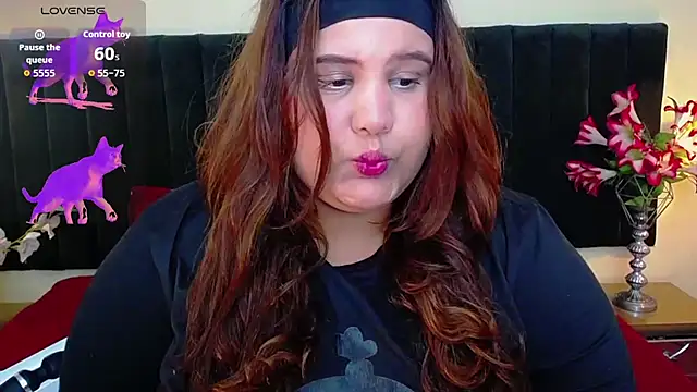 ailyn maury online show from 11/05/25, 01:16