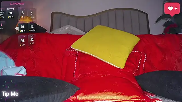 ailyn maury online show from 03/31/26, 01:33