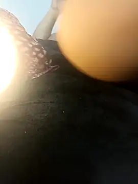 LEIDY LORENA online show from 09/30/25, 02:27