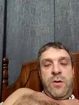Snapshot of cumplay19850 chatting on 04/18/26, 06:39 cumplay19850 online show from 04/18/26, 06:39