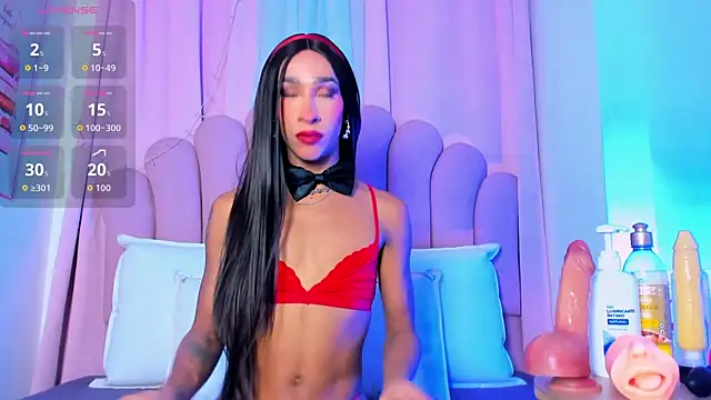 NicoleMadrird online show from 02/10/26, 02:32