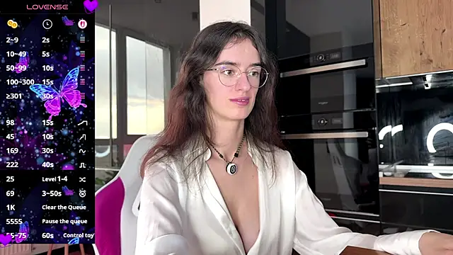 TwinTemptations online show from 04/12/26, 02:55