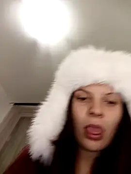 MeCherryy online show from 10/30/25, 06:52