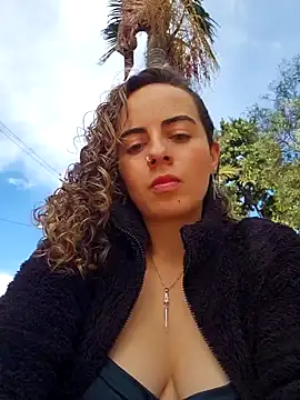 Sairy  online show from 10/19/25, 09:04