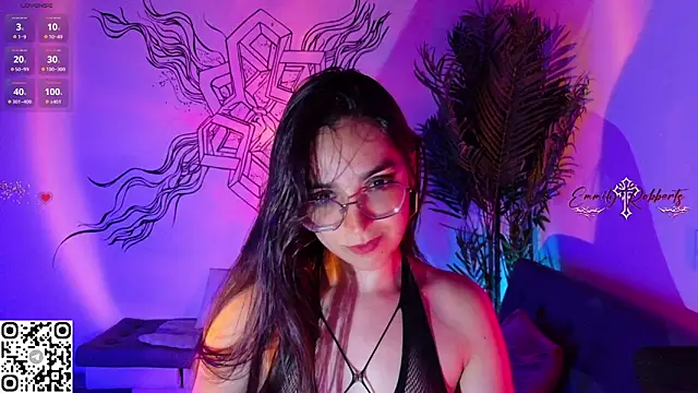 Emmi Roberts online show from 04/23/26, 12:56