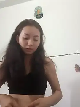 Snapshot of lola3baby chatting on 03/21/25, 03:24 lola3baby online show from 03/21/25, 03:24