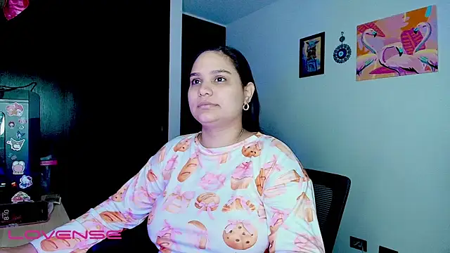 ashliecooperrr online show from 12/16/25, 01:10