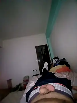 Snapshot of kredazzbigdick chatting on 10/25/25, 07:16 kredazzbigdick online show from 10/25/25, 07:16