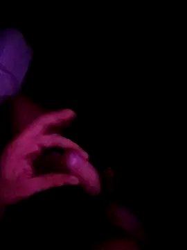 Snapshot of kredazzbigdick chatting on 10/26/25, 05:02 kredazzbigdick online show from 10/26/25, 05:02