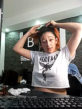 Hairydoll  online show from 05/14/26, 06:47
