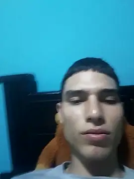 Snapshot of Saul_yei chatting on 03/14/25, 09:10 Saul yei online show from 03/14/25, 09:10