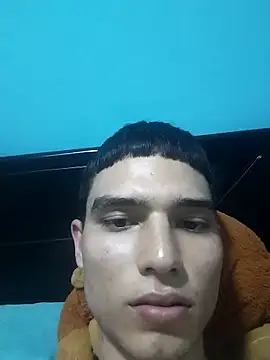 Snapshot of Saul_yei chatting on 03/20/25, 03:34 Saul yei online show from 03/20/25, 03:34