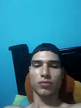 Snapshot of Saul_yei chatting on 03/21/25, 09:34 Saul yei online show from 03/21/25, 09:34