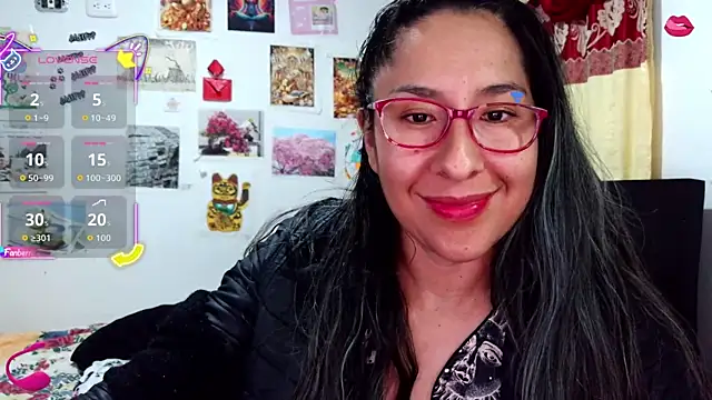 Snapshot of Malishka-fox chatting on 09/18/25, 03:30 Malishka-fox online show from 09/18/25, 03:30