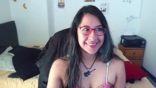 Snapshot of Malishka-fox chatting on 10/01/25, 02:34 Malishka-fox online show from 10/01/25, 02:34