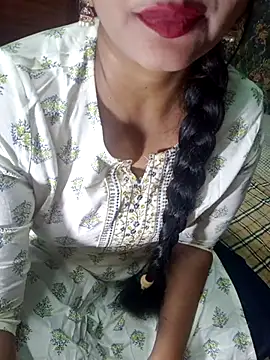 Snapshot of Shalini_telugu09 chatting on 07/28/26, 04:05 Shalini telugu09 online show from 07/28/26, 04:05